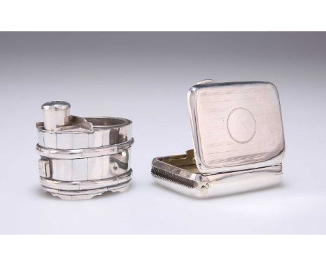 A STERLING SILVER BARREL-FORM NOVELTY INKWELL, 20TH CENTURY the barrel with clear glass liner and tapering cylindrical pounce
