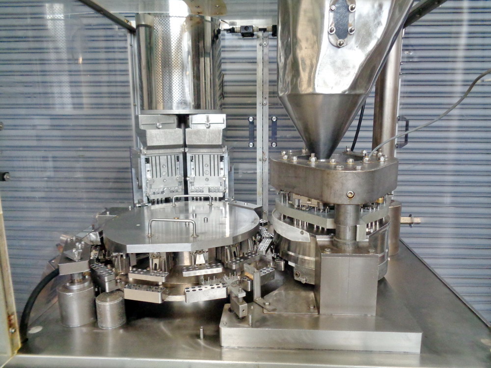 1Bosch (DMW) Automatic Capsule Filling Machine, Model 1500, S/N