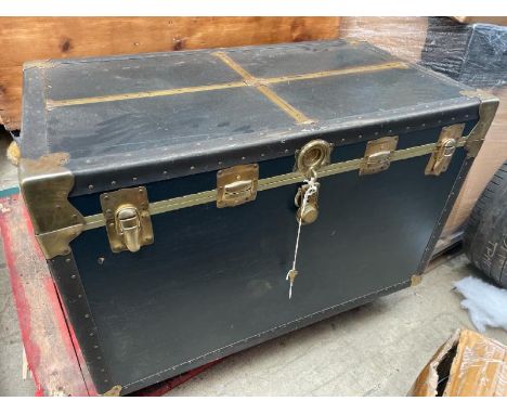 A large vintage leather bound cabin trunk, with key and removable top storage compartment, 63cm high x 100cm wide x 56cm deep