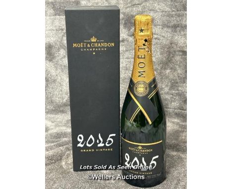 Boxed Moet &amp; Chandon 2015 Grand Vintage Champagne, 750ml, 12.5% vol / AN43 