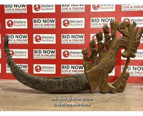 A large carved wooden vintage Batak medicine holder / horn from Sumatra, 70cm long (LOT SUBJECT TO VAT)  / AN41 