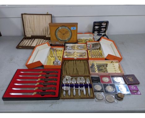 A mixed lot of EPNS and stainless steel items also to include a mid century Smiths electric mantle clock (please note the plu