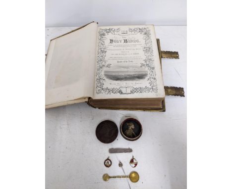A lot to include two gilt metal Ranelagh polo club enamel badges, 1899 and 1900, a gilded penny coin spoon 1901, Indo Persian