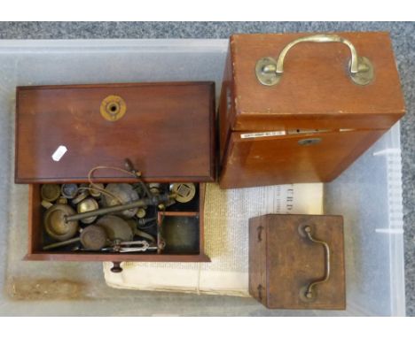 A vintage doctor's shock box, together with cased urinary testing kit, set of scales