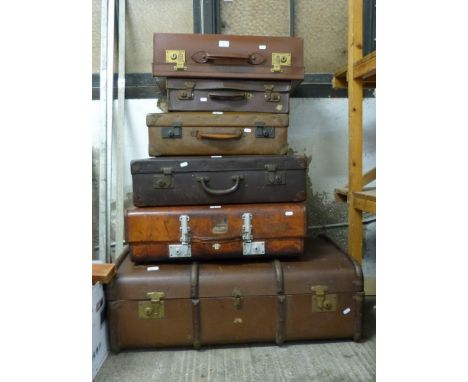 A wooden bound trunk, together with selection of 5 vintage suitcases (6)