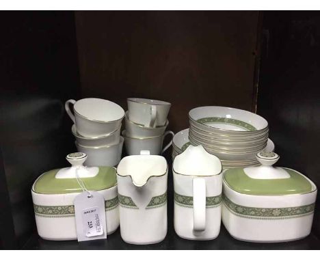 ROYAL DOULTON RONDELAY DINNER AND TEA SERVICE,including dinner plates, bowls, sugar boxes and cream jugs