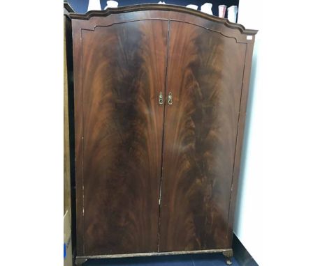 REPRODUCTION MAHOGANY WARDROBE