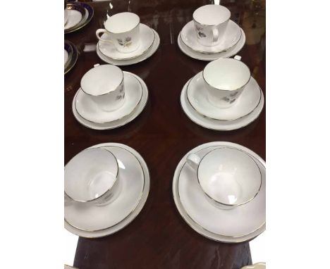ROYAL ALBERT TEA SERVICE late 19th/early 20th century pattern with blue and gilt border comprising 2 cake places, 12 side pla