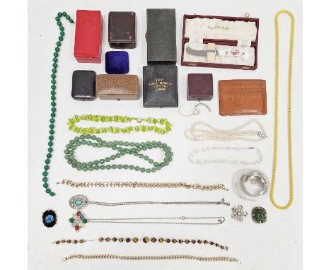 A quantity of costume jewellery, beaded necklaces, faux pearl necklaces etc (1 box)&nbsp;