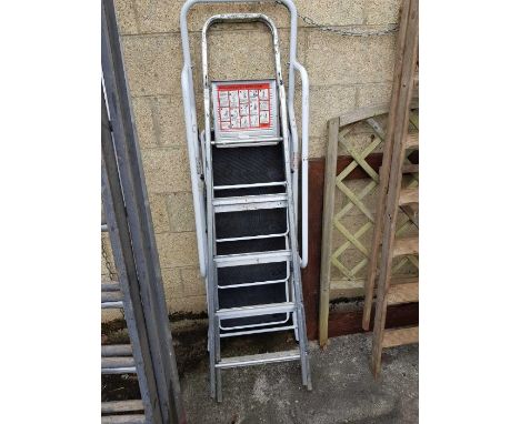 2 metal step ladders