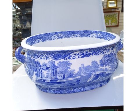 A Copeland Spode Italian pattern 2-handled footbath, length 48cm overall 