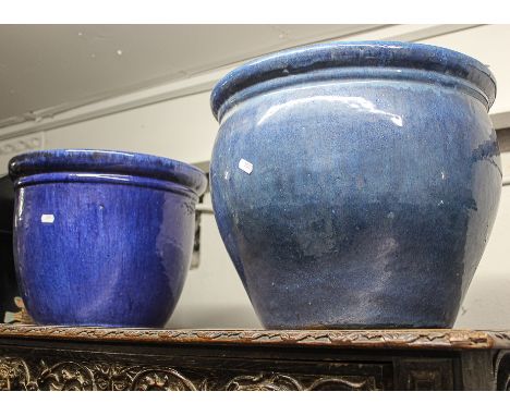 2 blue glazed ceramic pots 