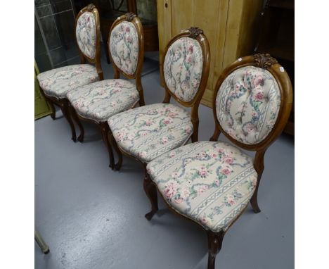 A set of 4 19th century walnut dining chairs, with button-back upholstery, on cabriole legs 