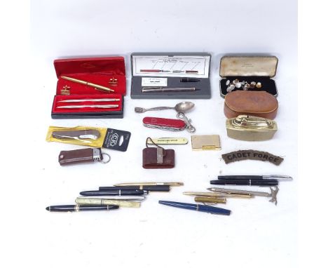 Various collectables, including Waterman's fountain pen, Swiss Army knife, Cadet Force badge etc 