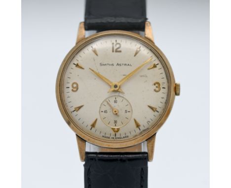 Smiths Astral, a gents 9ct gold manual wind wristwatch.