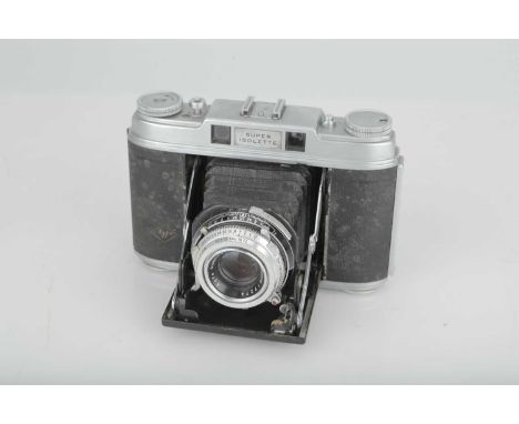 An Agfa Super Isolette Rangefinder Camera,with Agfa Solinar f/3.5 75mm lens, body, F-G, shutter on lens working, slow speeds 