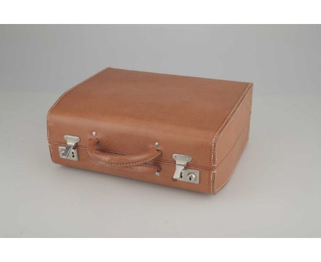 A Hasselblad Case 510,CAAMC/Ambassador, Case for camera, 80mm, 60mm, 150mm and 250mm - Similar to the 511 case, but this case