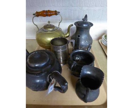 A tray of four piece plated tea service, copper kettle, together with a tankard