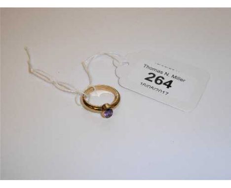 A 9ct gold amethyst ring