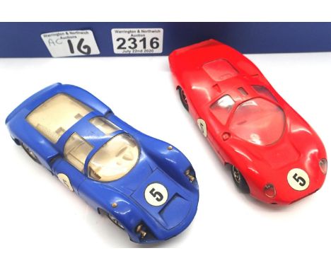 Two vintage slot cars, unknown make. P&amp;P Group 1 (£14+VAT for the first lot and £1+VAT for subsequent lots) 