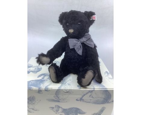 Steiff German vintage black teddy bear with boot button Eyes 663178 toy, as sold, boxed (1).