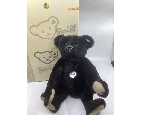 Steiff &nbsp;420825 Black bear 1907 replica with wax nose replica teddy bear &nbsp;with boot button eyes ; a good replica vin