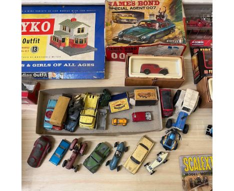 Vintage Diecast vehicles, many in boxes, cars &nbsp;and related vehicles and diecast early loose cars from Matchbox and dinky