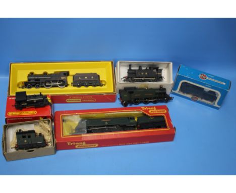 BOX OF SEVEN 00 GAUGE STEAM LOCOMOTIVES, to Include: Hornby R.450 LMS 4-4-0 Class 2P, Triang Sir Winston Churchill 34051 4-6-