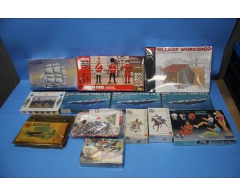 ASSORTED MODEL KITS to include MiniArt 1:35 Village Workshop, Airfix 1:72 Sheriff of Nottingham, Airfix 1:12 London Icons, Ac
