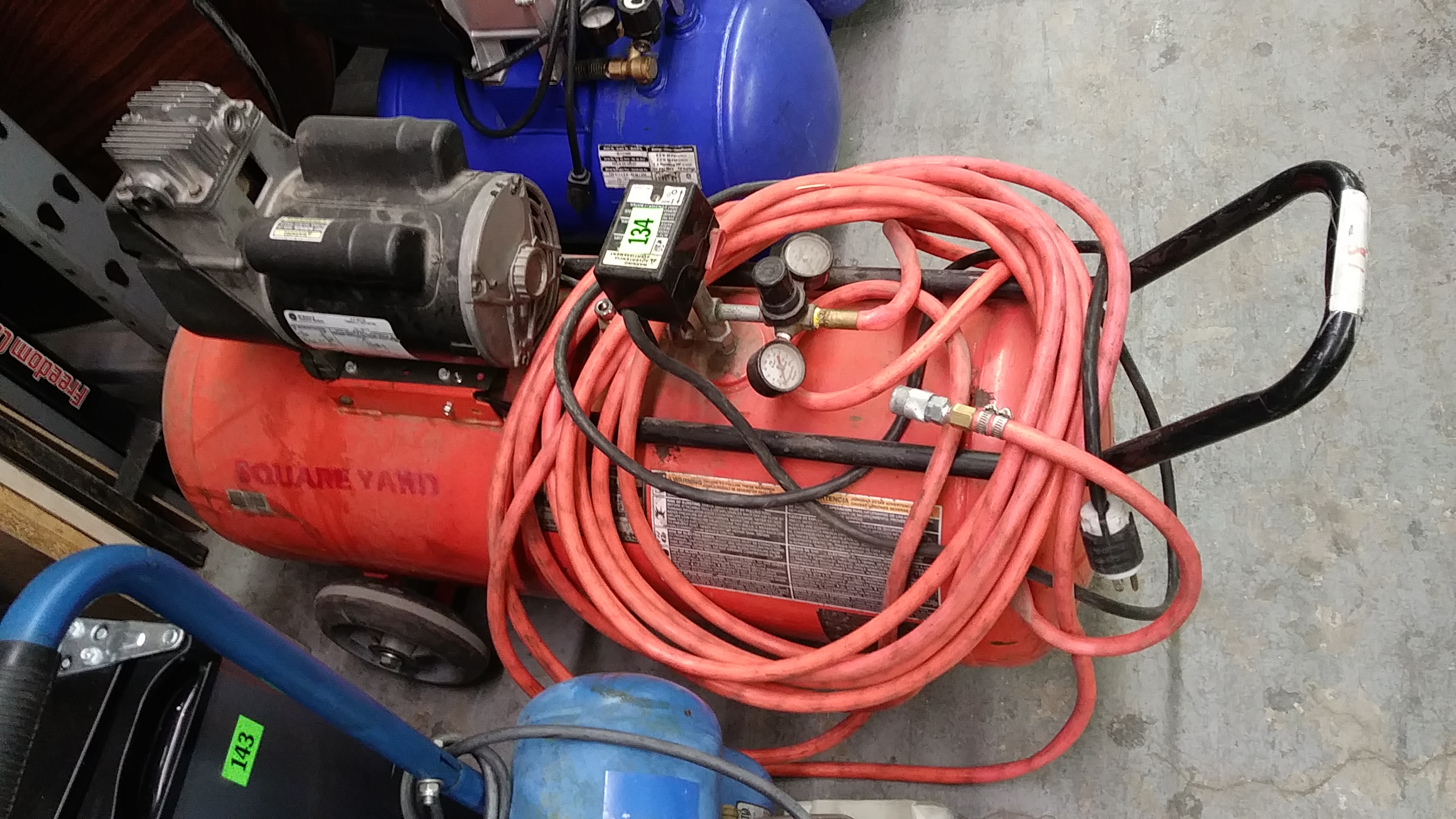 PRO AIR II AIR COMPRESSOR 125 PSI, 25 GALLON