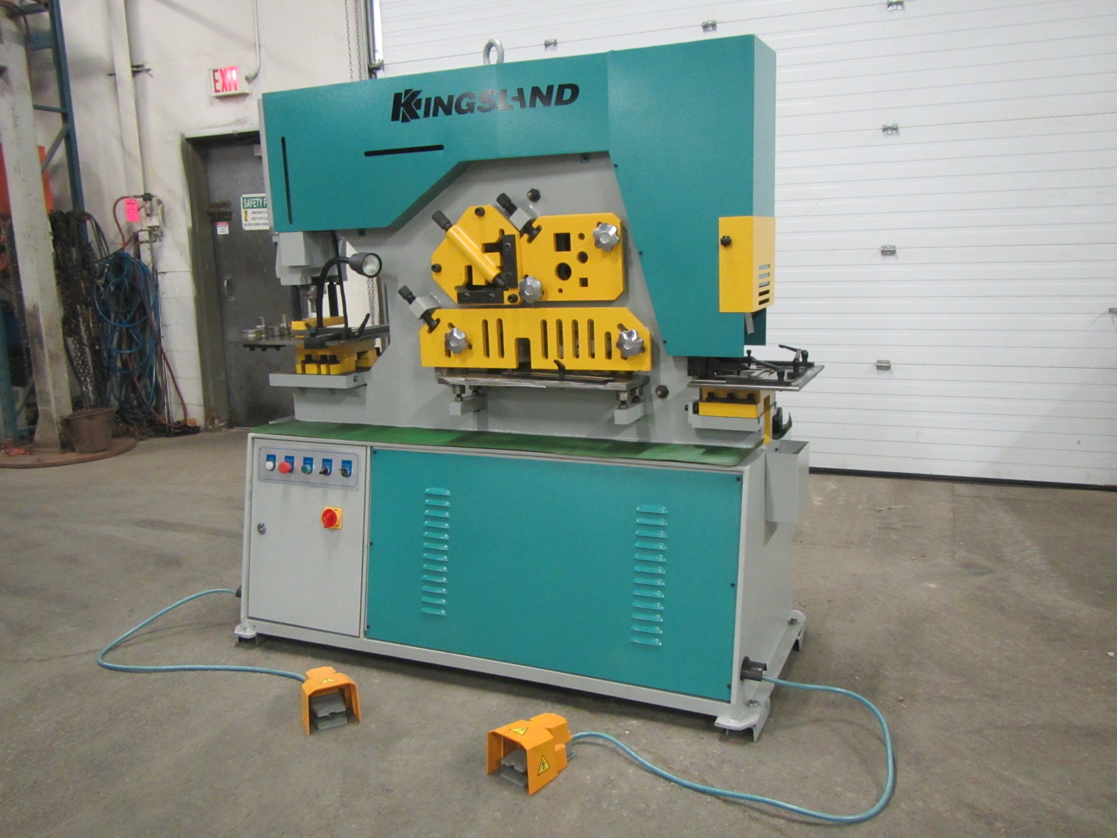 Kingsland model MULTI 95 95 Ton Capacity Hydraulic Ironworker