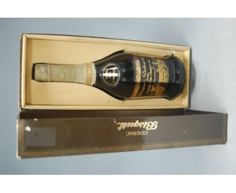 Bisquit Dubouche extra vieille Grande Fine Champagne Cognac , in presentation box, one bottle