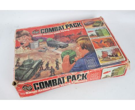 Airfix 1:32 Scale Combat Pack, with original box