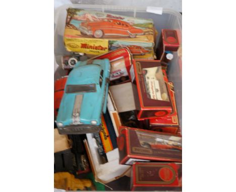Vintage model vehicles & others 