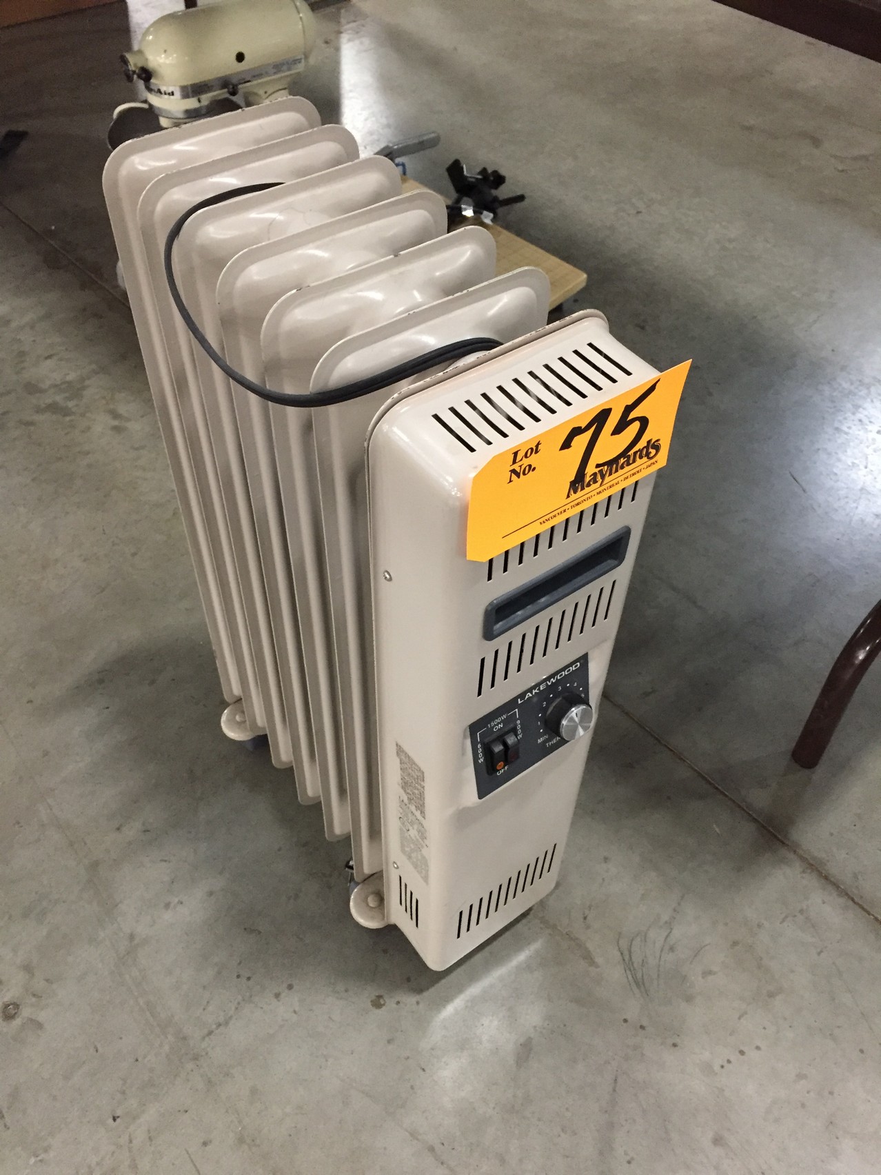 Lakewood 7000/A Oil Filled Electric Radiator Heater