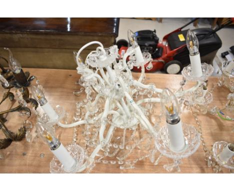 A glass electrolier/chandelier  light fitting