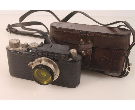 Leica DRP (Deutsches Reichs-Patent) by Ernest Leitz GMBH of Wetzlar Germany, a 1932 type II camera, No:88619 fitted with Leit