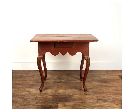 Red lacquered side or console table decorated in the Chinese taste with gold painted decoration, fitted with a single frieze 