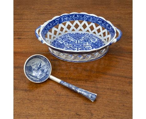 Oval blue transfer pearlware chestnut basketcirca 1830, with a peacock feather design, 20.5cm x 14cm and a blue transfer pott