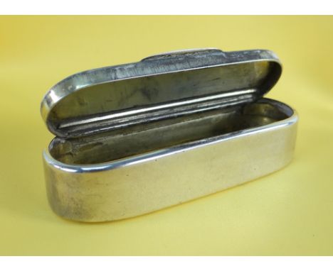 BELIEVED 19TH CENTURY SILVER SNUFF BOX of plain oblong form with hinged lid, rubbed hallmarks, 82.5gms Condition Report: hall