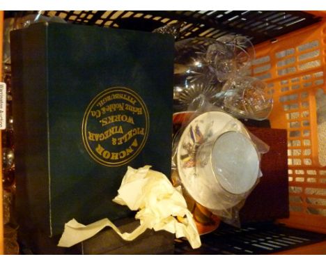 Assorted glassware  and boxed gift sets including Poole