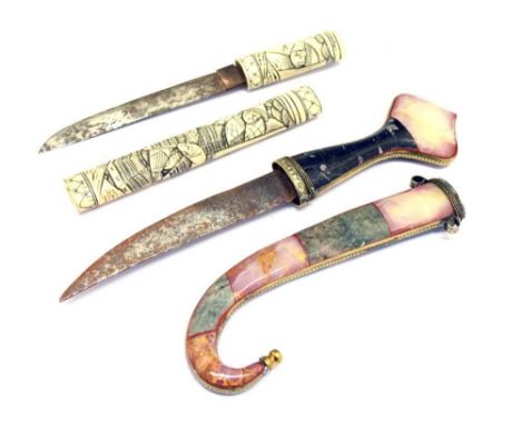 Hardstone mounted dagger and scabbard, 16cm blade, together with a Japanese bone handled 'tanto' dagger and scabbard, 16cm bl