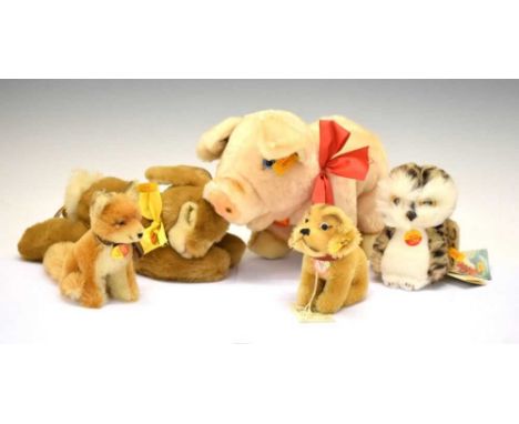 Steiff - Quantity of boxed plush toys to include; 'Wittie' Owl 045608, 'Cockie Spaniel 1959' 031564, Bunny Rabbit 082542 &amp