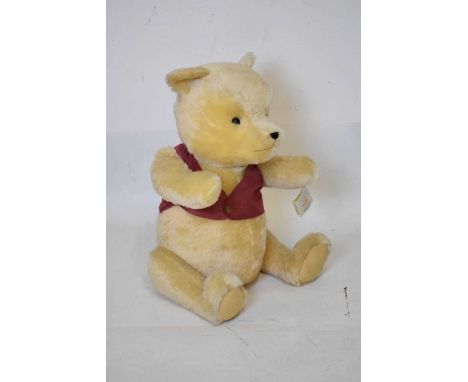 Steiff - Large Winnie the Pooh, 680328, 76cm high, with tags and box 