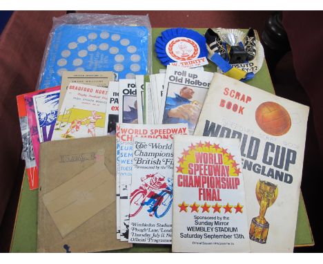 Leeds United Wembley 72,&nbsp; Rosette surmounted by trophy and boots, programmes, three 1960 charity issues, league reviews,