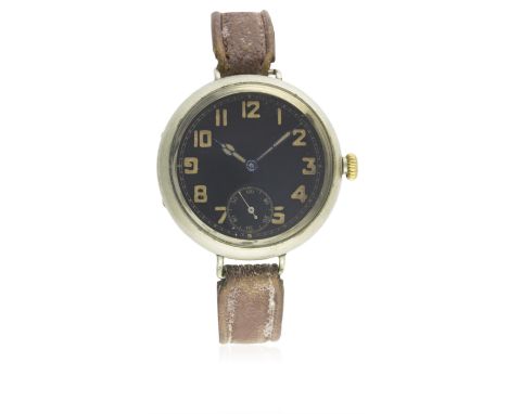 A GENTLEMAN'S BRITISH MILITARY ISSUED "TRENCH" WRIST WATCH CIRCA WW1D: Black enamel dial with luminous Arabic numerals &amp; 