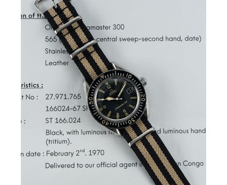 A RARE GENTLEMAN'S STAINLESS STEEL OMEGA SEAMASTER 300 DATE AUTOMATIC WRIST WATCH DATED 1970, REF. 166024-67 SP WITH OMEGA EX