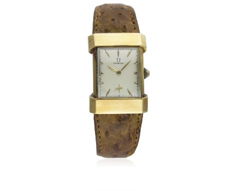 A GENTLEMAN'S 14K SOLID GOLD OMEGA "TOP HAT" WRIST WATCH CIRCA 1940s, REF. 10759968 D: Silver dial with gilt markers &amp; ha