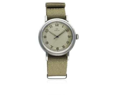 A GENTLEMAN'S STAINLESS STEEL OMEGA WRIST WATCH CIRCA 1948, REF. 2410-2 D: Two tone silver concentric dial with Arabic numera