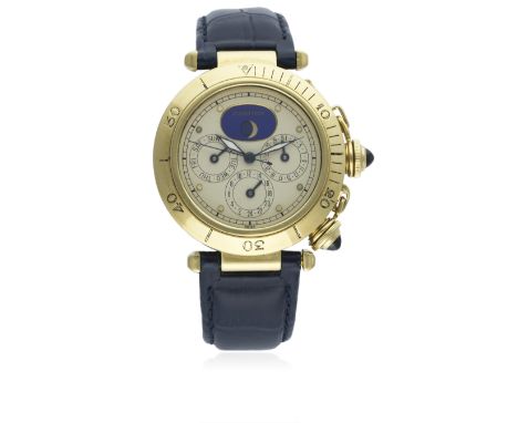 A GENTLEMAN'S 18K SOLID GOLD CARTIER PASHA MOONPHASE CALENDAR WRIST WATCH CIRCA 1990, REF. 30002D: Silver dial with luminous 